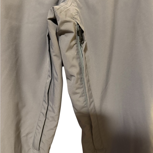 Obermeyer Men's Gray Ski Pants - Picture 5 of 9
